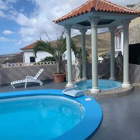 Villa Costa Adeje 빌라